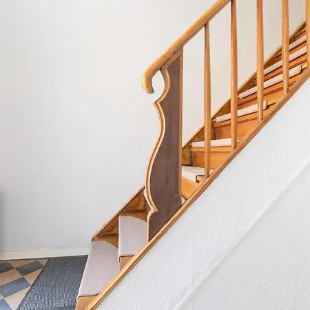 Monteurwohnung Fuer 6 Personen In Zentraler Lage