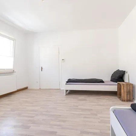 Monteurwohnung Fuer 6 Personen In Zentraler Lage Mainz