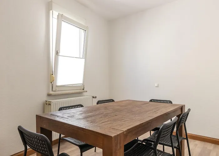 Monteurwohnung Fuer 6 Personen In Zentraler Lage * Mayence