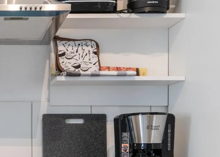 Monteurwohnung Fuer 6 Personen In Zentraler Lage Appartement Mayence