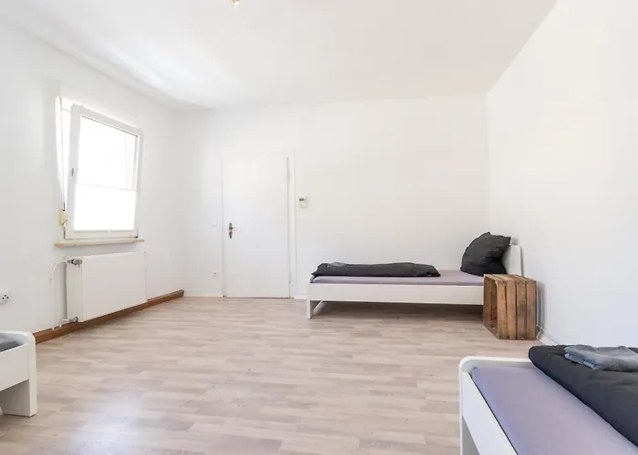 Monteurwohnung Für 6 Personen In Zentraler Lage Maguncia